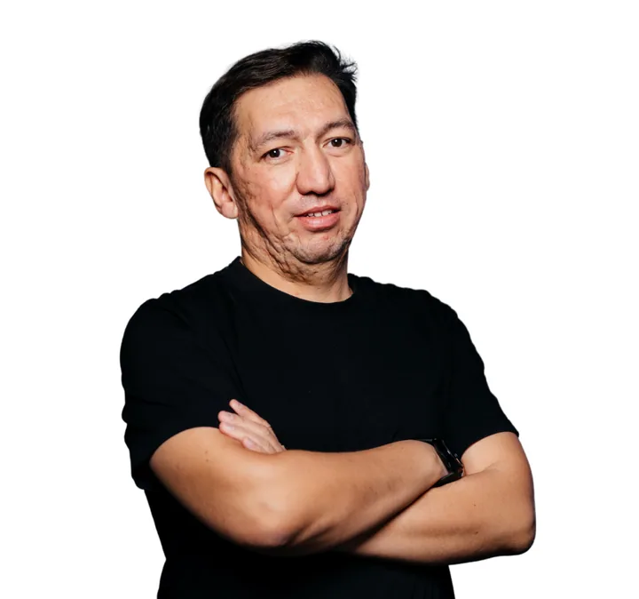 Ayaz Zhakabayev — Chief Commercial Officer (CCO)